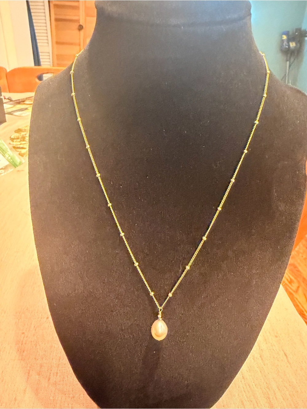 Gold Pearl Drop Necklace - Elegant Women’s Jewelry